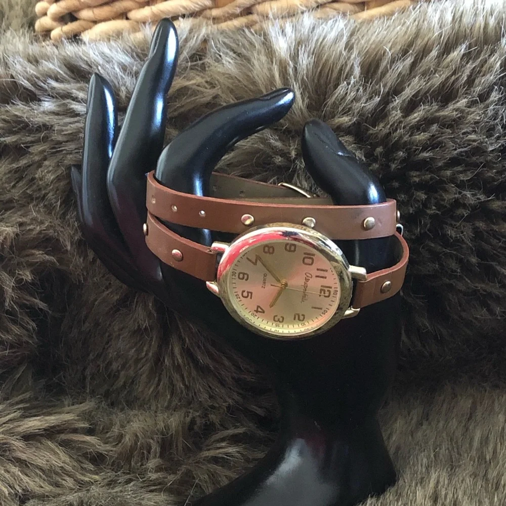 Ladies Aeropostale brown faux leather wrap watch